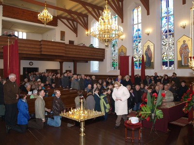 Поставлення плащаниці у Венгожеві 2015_2