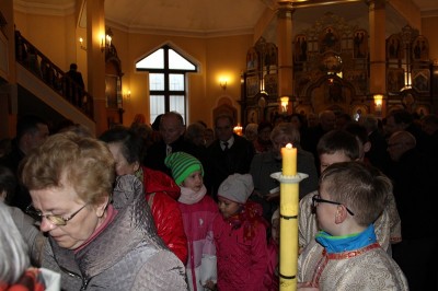 Великодні богослужіння в парафії Пресвятої Тройці м. Гіжицько 2016_6