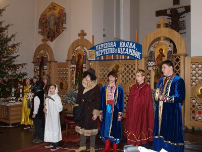 У місті Венгожево  відбувся VІ регіональний перегляд вертепів, коляд і щедрівок 2015_3 (3)