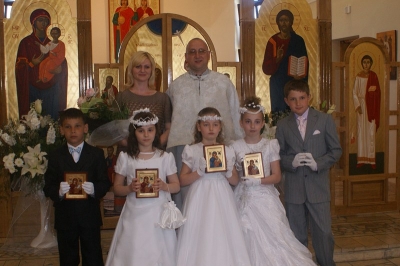 Перша сповідь і урочисте святе причастя у Видмінах 2013 (4)