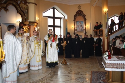 Божественан Літургія у храмі Пресвятої Трійці (6)