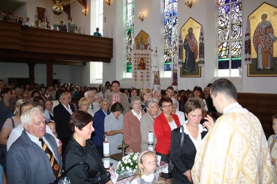 Приміційна Божественна Свята Літургія нововисвяченого отця Богдана Крика Венгожево 2012 (2)