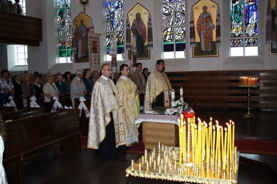 Приміційна Божественна Свята Літургія нововисвяченого отця Богдана Крика Венгожево 2012 (19)