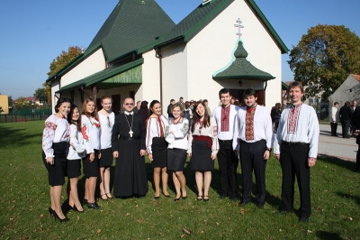 Молодіжний хор з церкви св. Василія Великого м. Київ 2013 у Видмінах (13)