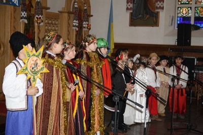 У місті Венгожево  відбувся VІ регіональний перегляд вертепів, коляд і щедрівок 2015_3 (2)